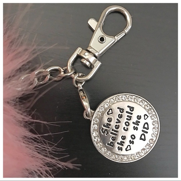 Faux Fur Pompom with simulated Diamond charm - Picture 5 of 6